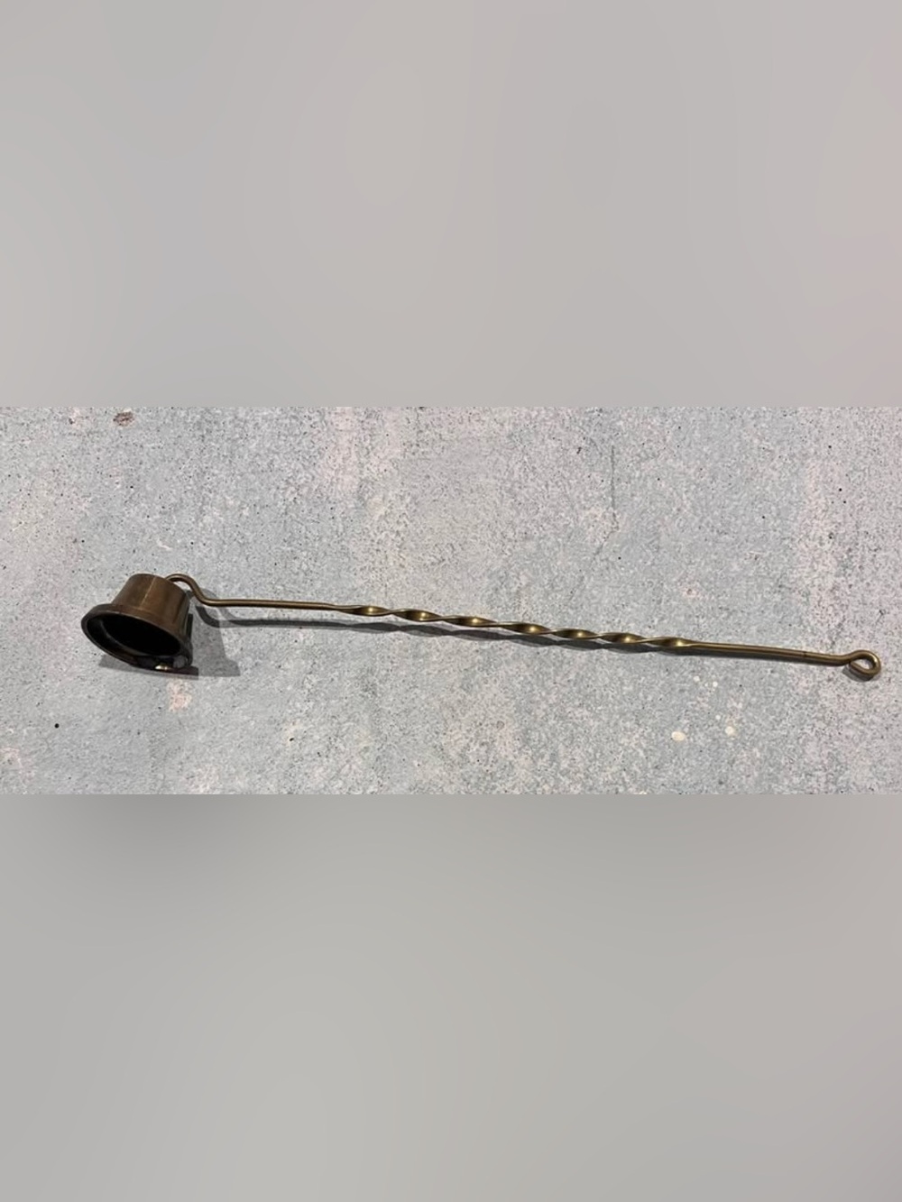 Candle snuffer - Picture 2 of 3